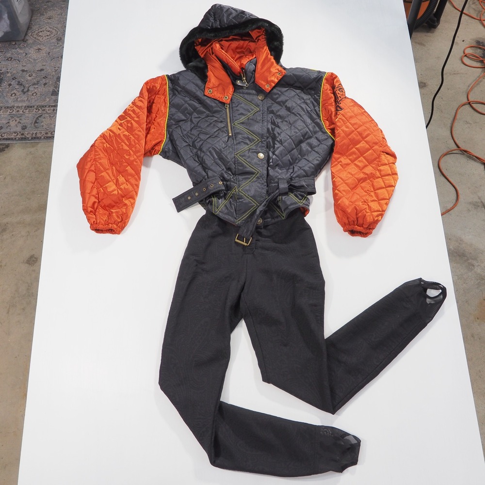 Vintage Obermeyer One Piece Ski Suit Women 12 Black Orange Quilted Hood Stirrup - Picture 1 of 9